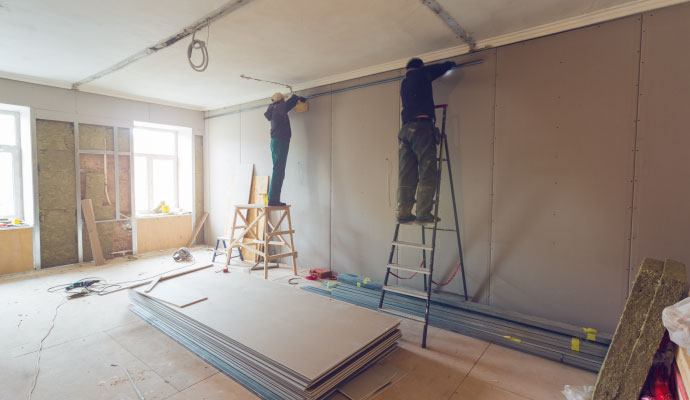 Reconstruction service on a fitness center