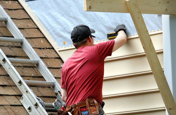 Siding Damage Restoration in Detroit & Plymouth