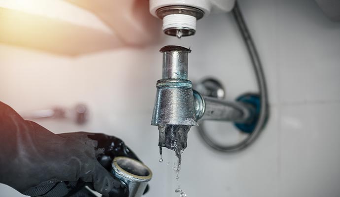 Clogged water supply pipe