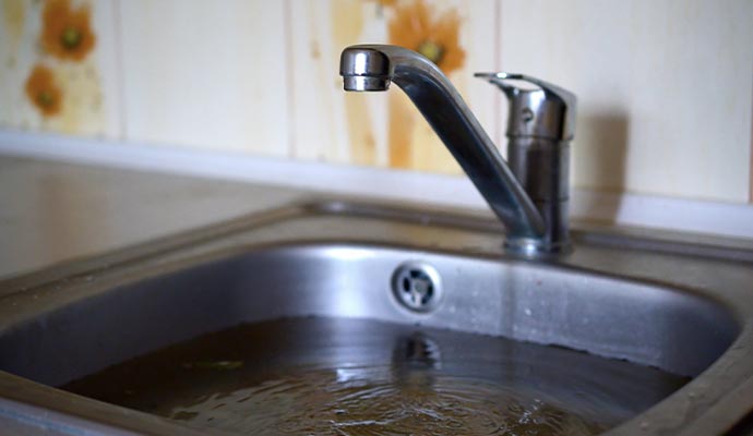 Kitchen sink overflow